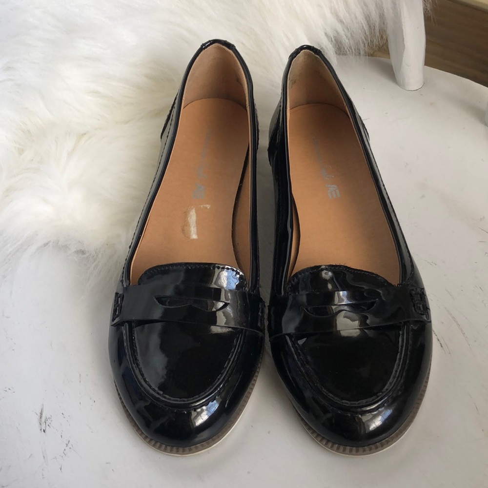 Super cute AE patent leather penny loafers